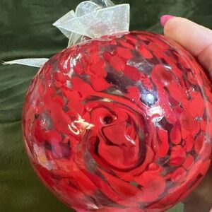 HAND BLOWN GLASS FRIENDSHIP RED, HAS CROOKED SMILEY FACE  4.5-5" (1925)